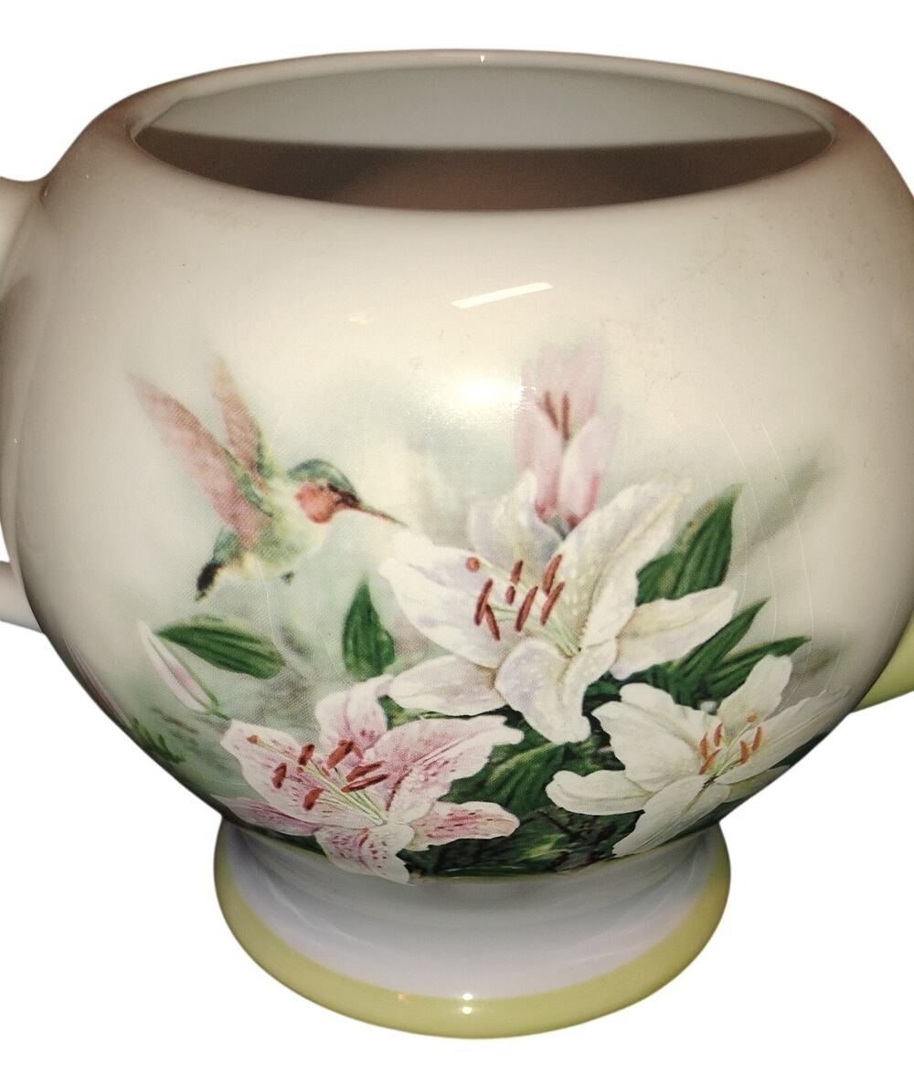 Lena Liu Hummingbird & Lilies Teapot Teleflora 2005 Porcelain w/ Lid